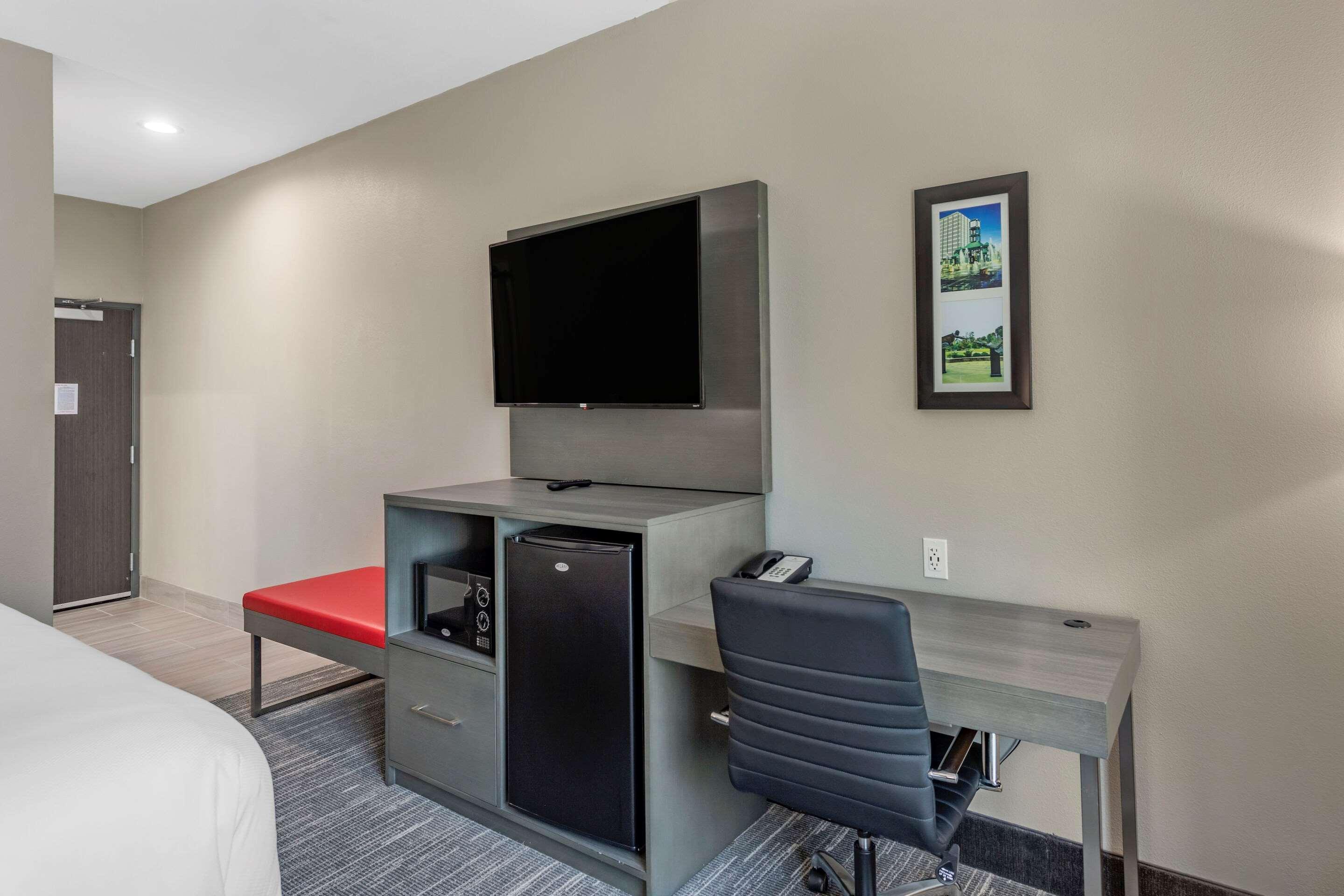 Comfort Inn & Suites Olive Branch Esterno foto