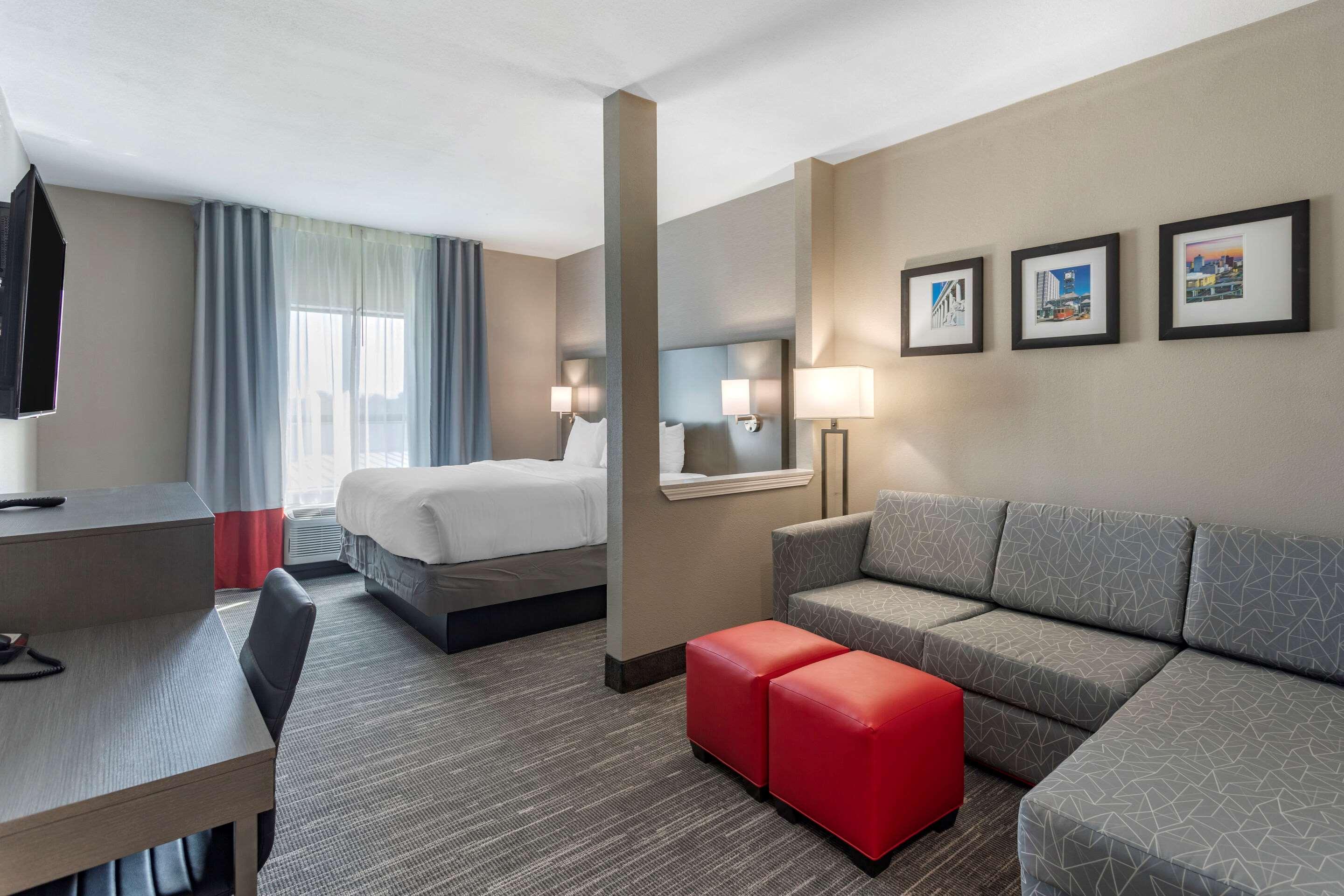 Comfort Inn & Suites Olive Branch Esterno foto
