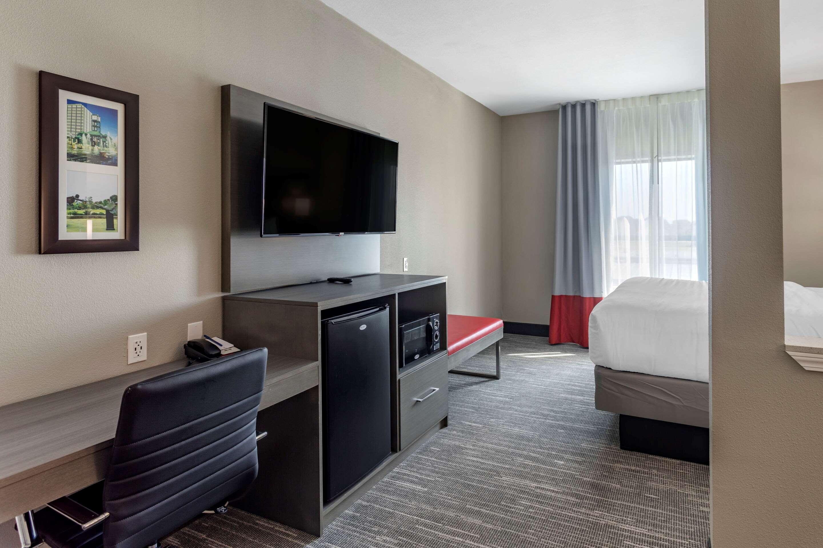 Comfort Inn & Suites Olive Branch Esterno foto