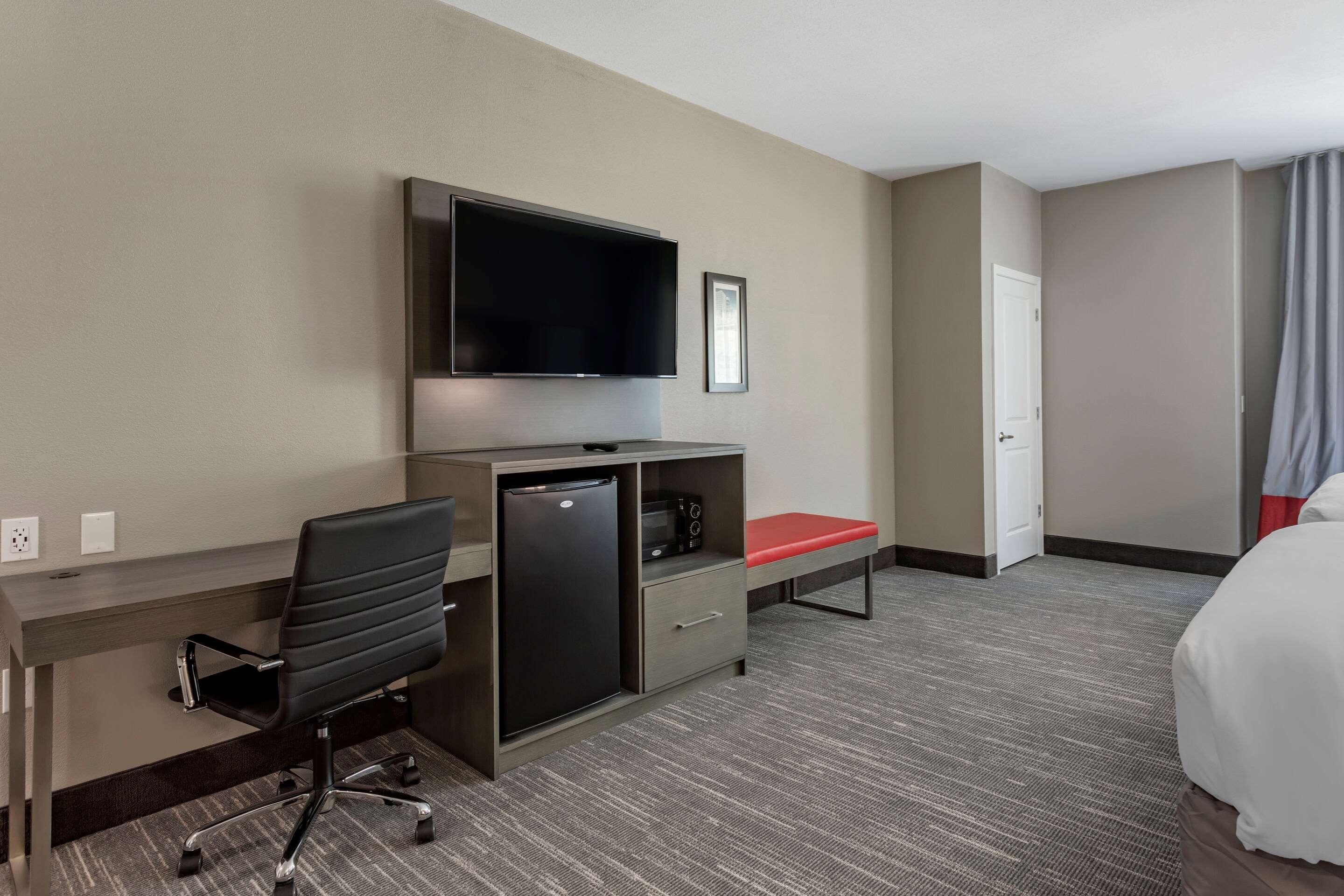 Comfort Inn & Suites Olive Branch Esterno foto