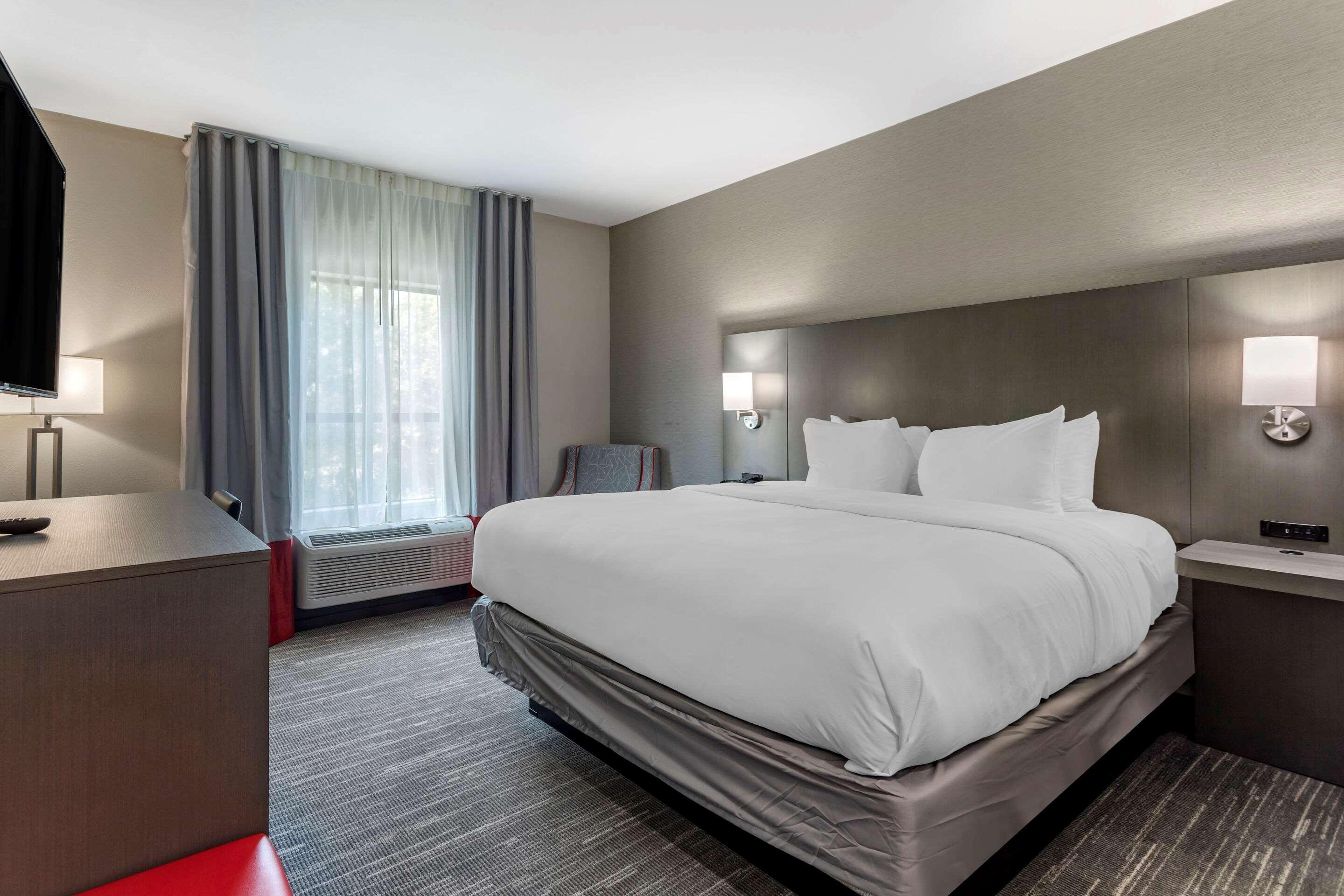 Comfort Inn & Suites Olive Branch Esterno foto