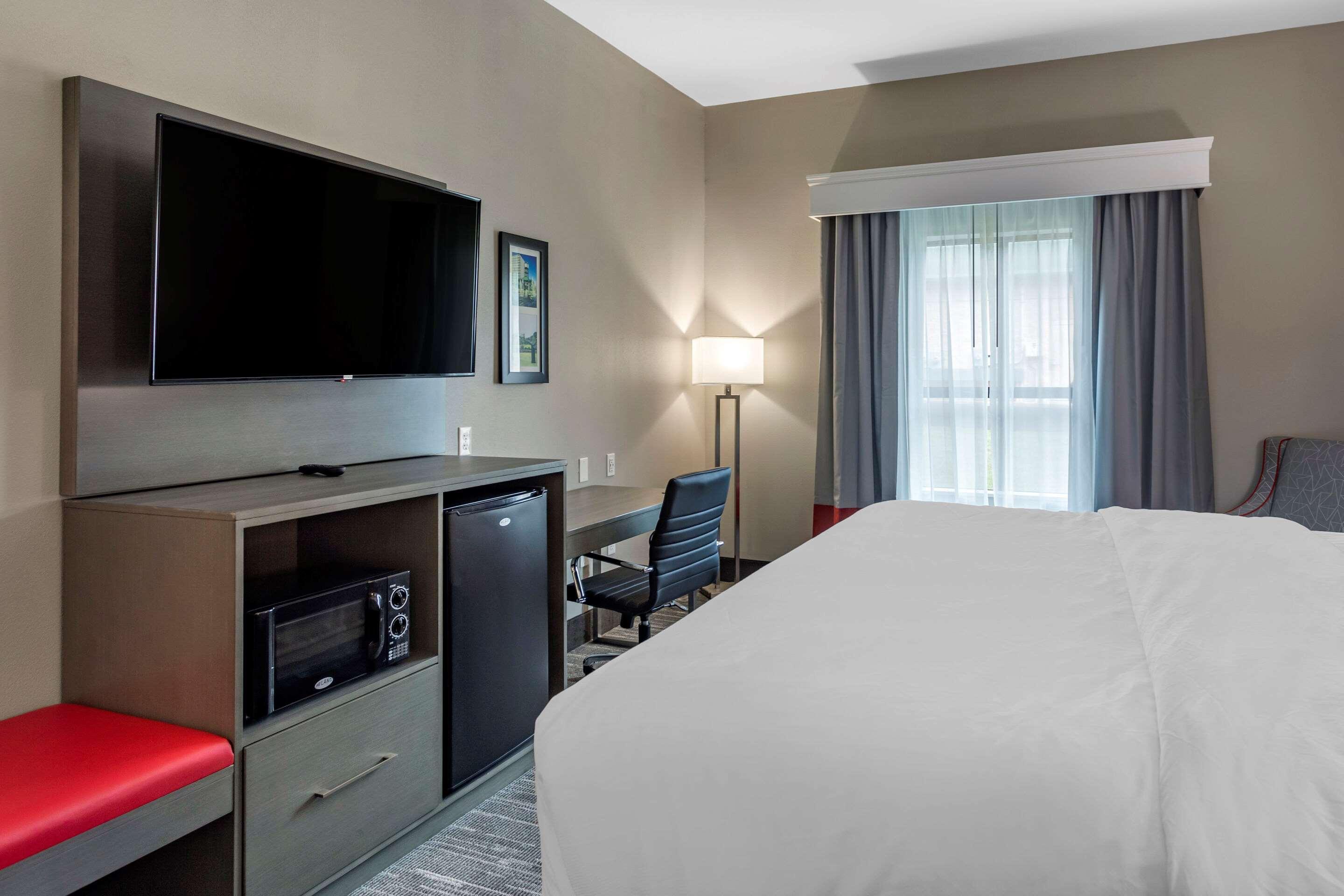 Comfort Inn & Suites Olive Branch Esterno foto