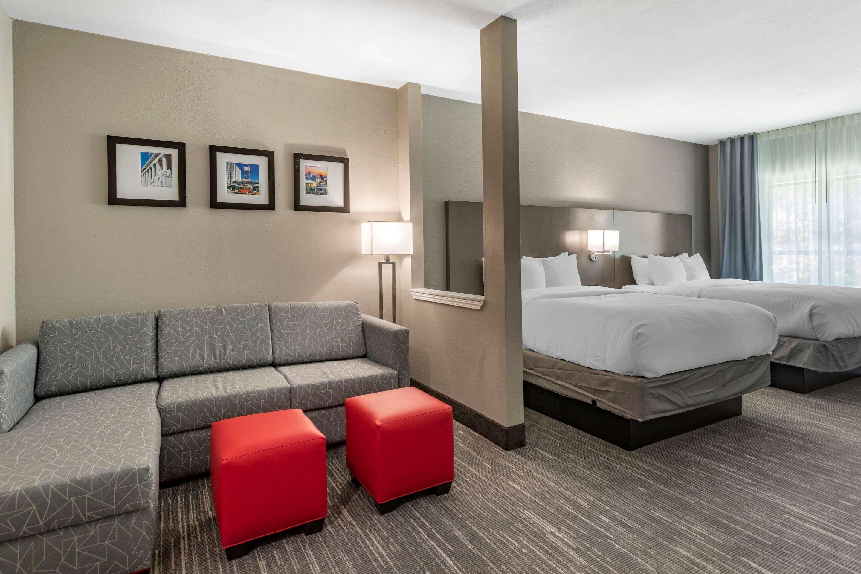 Comfort Inn & Suites Olive Branch Esterno foto